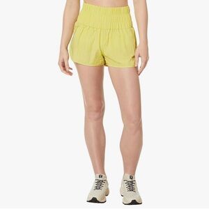 Free People FP Movement Way Home Shorts sz XL
Pomelo / Chartreuse/ Celery